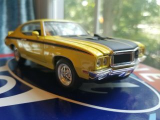 Welly 1:24 Scale 1970 Yellow Buick Gsx Diecast Car