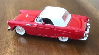 Superior 1955 Ford Thunderbird Convertible 1:24 Scale Die Cast Metal Model Car