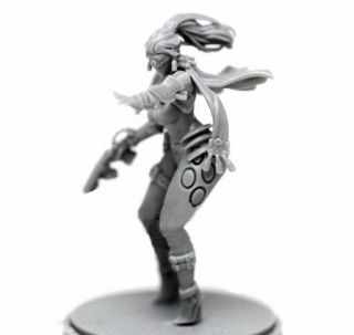 30mm Resin Kingdom Death Fantasy Figure Unpainted Only Figure Wh273
