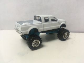 2008 08 Ford F - 350 Duty Lifted Off Road Collectible 1/64 Scale Diecast 2