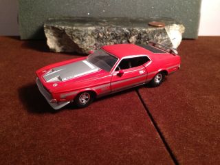 Johnny Lightning Ford Mustang Mach 1 Ram Air Die Cast Car 1/43 Red
