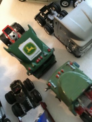 1/64 Tractor Big Rig Toys 4