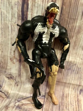 Spider - Man Venom 2001 8” Action Figure Transforming Eddie Brock Marvel Legends