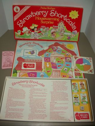 Vintage 1983 Strawberry Shortcake Housewarming Surprise Game Complete W/recipes