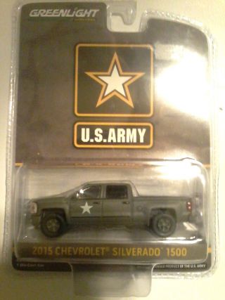 Greenlight U.  S.  Army 2015 Chevrolet Silverado 1500 1:64.