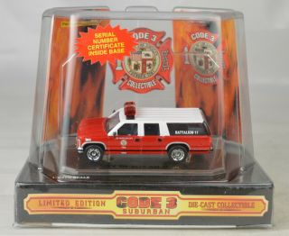 Code 3 12400 " Los Angeles City Fire " Chevrolet Suburban 3 3/8 " W/package
