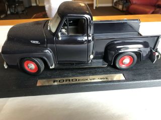 Road Legends Die Cast 1:18 Scale 1953 Ford Pick Up,  No Box