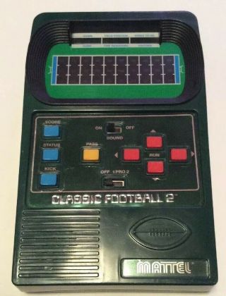 2002 Mattel Classic Football 2 Electronic Handheld Game