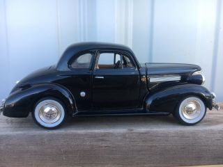 1939 Chevy Coupe Black 1:24 Diecast Model - By Motormax - 73247bk