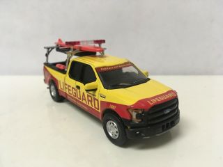 2016 16 Ford F - 150 Xl 4x4 Lifeguard Collectible 1/64 Scale Diecast Diorama Model