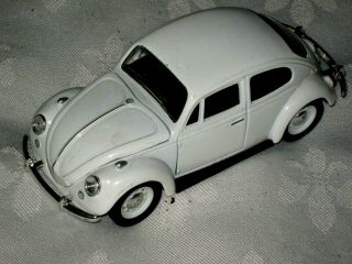 A Ss Models White 1967 Volkswagen Classic Beetle Diecast Model Toy Car