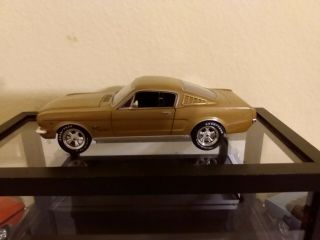 1965 Ford Mustang Fastback 1/24 Scale (johnny Lighting)