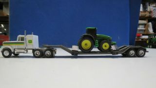 1/64 Ertl John Deere Semi With Tractor