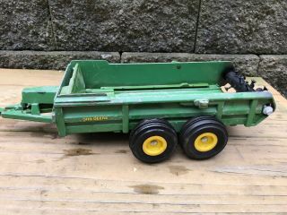 Vintage ERTL 1/16 Scale Diecast And Plastic John Deere Manure Spreader Farm Toy 2