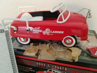 Hook & Ladder 1948 Bmc Fire Engine Pedal Car Diecast Toy Crown Premiums