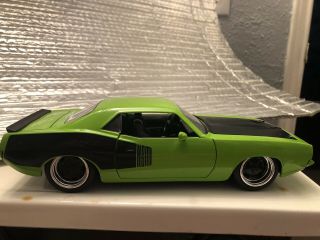 2017 Jada Bigtime Muscle 1973 Plymouth Hemi Barracuda 1:24 Scale Lime Green