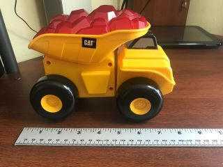 Cat Toy State Industries Ltd.  Dump Truck Caterpillar