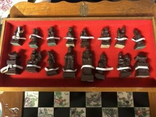 Asian Style Carved Wood Chess Set in Self Contained Box 4
