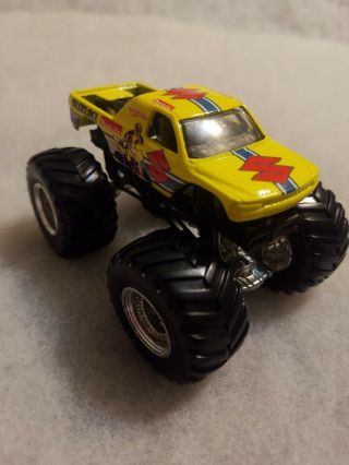Hot Wheels Monster Jam Suzuki Truck Loose Rare Vhtf Makita Yellow