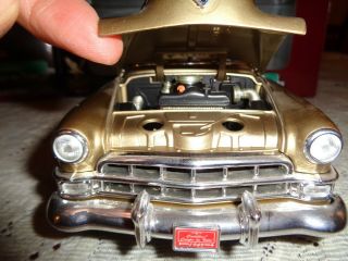 DELUXE ED.  YAT MING “1949 CADILLAC COUPE DE VILLE” ROAD SIGN.  DIE - CAST MODEL CAR 4
