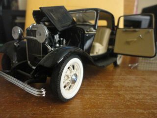 Franklin 1/24 Scale - 1932 Ford Deuce Coupe; Black; No Box