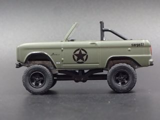 1977 Ford Bronco Us Army Rare 1:64 Scale Collectible Diorama Diecast Model Car