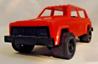 Vintage Tootsie Toy/strombecker 4 X 4 Jeep Cherokee