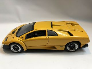 Lamborghini Diablo Gt Motor Max 1:18 Die Cast Car Metallic Gold