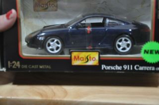 Maisto 1997 Porsche 911 Carrera - 1:24th Scale Die - Cast A85