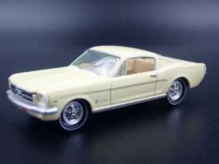 1965 65 Ford Mustang Fastback 1:64 Scale Collectible Diorama Diecast Model Car