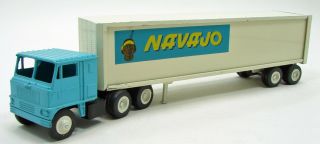 Vintage Navajo Freight Lines Tractor Trailer Diecast Metal Winross 1/64 Scale