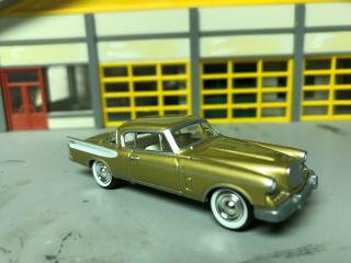 1/64 1957 Studebaker Golden Hawk/gold/white Fin And Int/supercharged V - 8/wide Ww