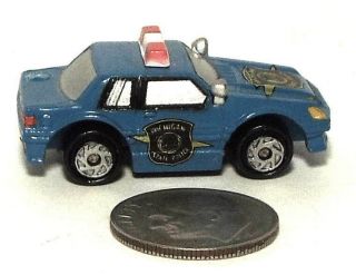 Small Micro Machine Plastic 1980 ' s Ford Mustang Police car Michigan State police 2