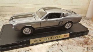 Diecast 1/18 Scale,  1968 Gt500kr Shelby Mustang Road Signature Model Car Missing