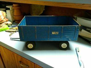 Ertl Ford The Big Blue Forage Wagon 806 1:12 Scale Tractor