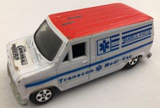 Ertl Cannonball Run Ford Van Ambulance Transcon Medi - Vac