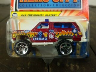 Matchbox Hero City 50 4x4 Chevrolet Blazer Ambulance Red 2003