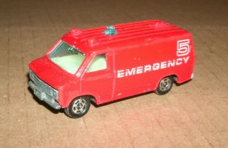 1/78 Scale 1977 Chevy Ambulance Van Diecast Emergency Vehicle - Tomica Tomy F22