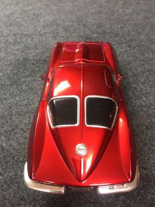 Jada 1963 Red Chevy Corvette Sting Ray Coupe Diecast Car Chevrolet 1/24 M 3