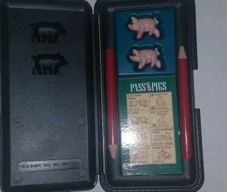 Pass The Pigs Milton Bradley 4222 Pocket Pass The Pigs Pre - Owned 1992 Complete