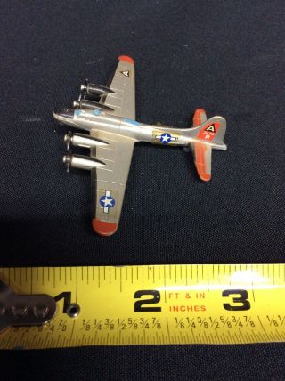 Tootsie toy Airplane B - 17 Bomber Die Cast Metal 3