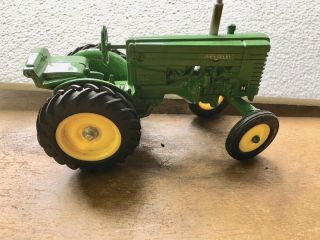 Vintage John Deere Tractor Toy 1/16