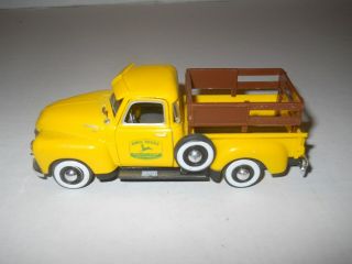 John Deere 1950 Chevy Pickup 1/25 Scale Diecast Toy Truck,