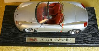 Maisto Porsche Boxster 1:18 Diecast Model Car Silver