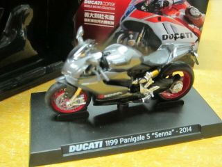 GRANI & PARTNERS - DUCATI 1199 Panigale S Senna 2014 - Scale 1/24 - Mini Bike 2