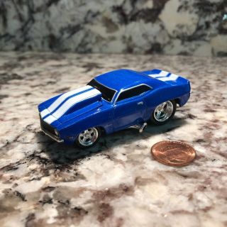 Muscle Machines Die Cast Car 1/64 Scale 69 Chevy Camaro 1969 Chevrolet Black Wal