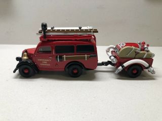Matchbox Models Of Yesteryear Yfe18 1950 Ford E83w Van,  Fire Engine Series