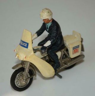 Britains 1:32 - Triumph Police Motorcycle With Rider