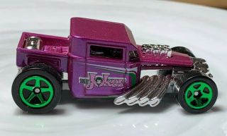 Hot Wheels Bone Shaker Purple 1/64 Diecast Loose The Joker