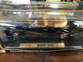 Maisto 1955 BMW 502 Convertible Black 1:18 Scale Diecast Metal Model Car 2